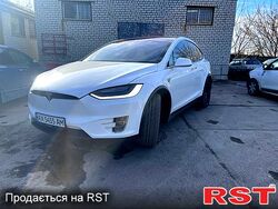 Tesla Model X купить авто